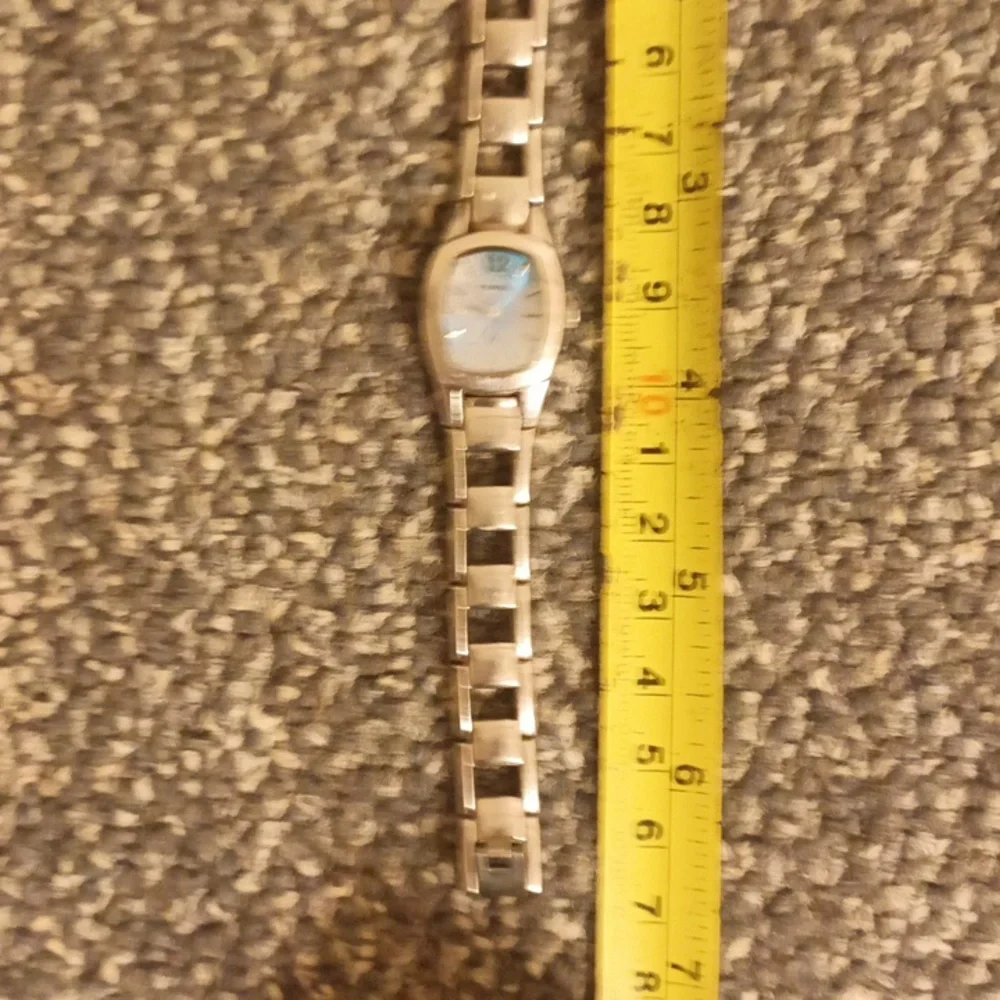 N/A fossil bracelet